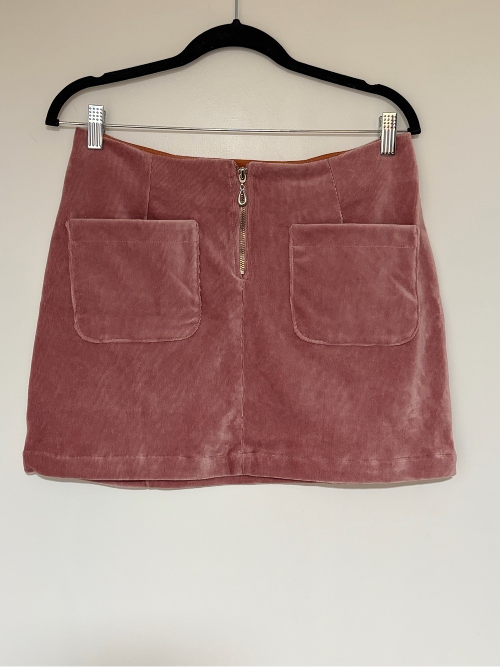 Land That Look Women’s Pink Mini Corduroy Skirt Size Large NWT